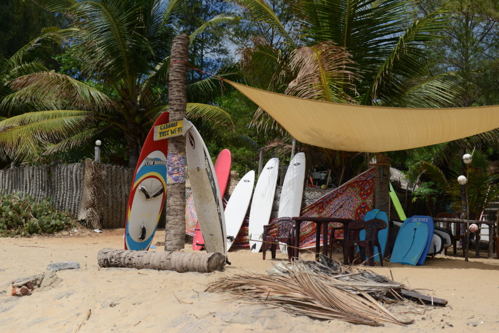 loueur de planches de surf à arugam bay