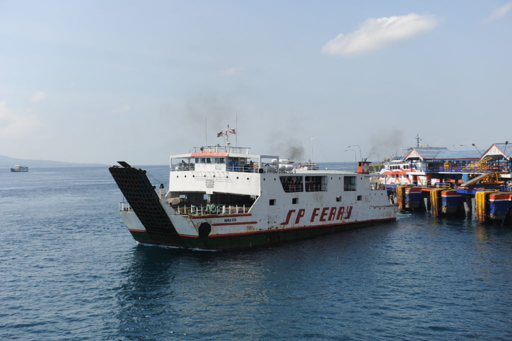 ferry bac entre Java et Bali