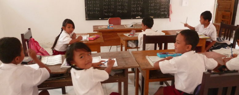 Visite D Une Ecole Primaire Pres De Balian Beach 3 Chatons En Vadrouille