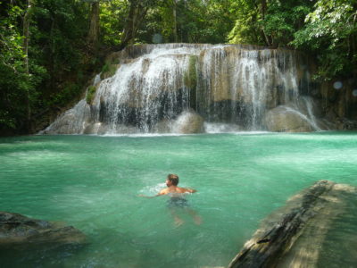 Erawan, cascades dans la région de Kanchanaburi