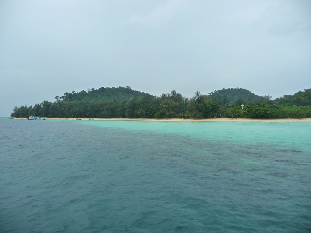 Koh ngai vu depuis notre bateau, sortie 4 islands depuis koh lanta