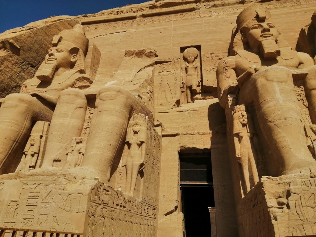 temple d'abou simbel dédié à ramses II