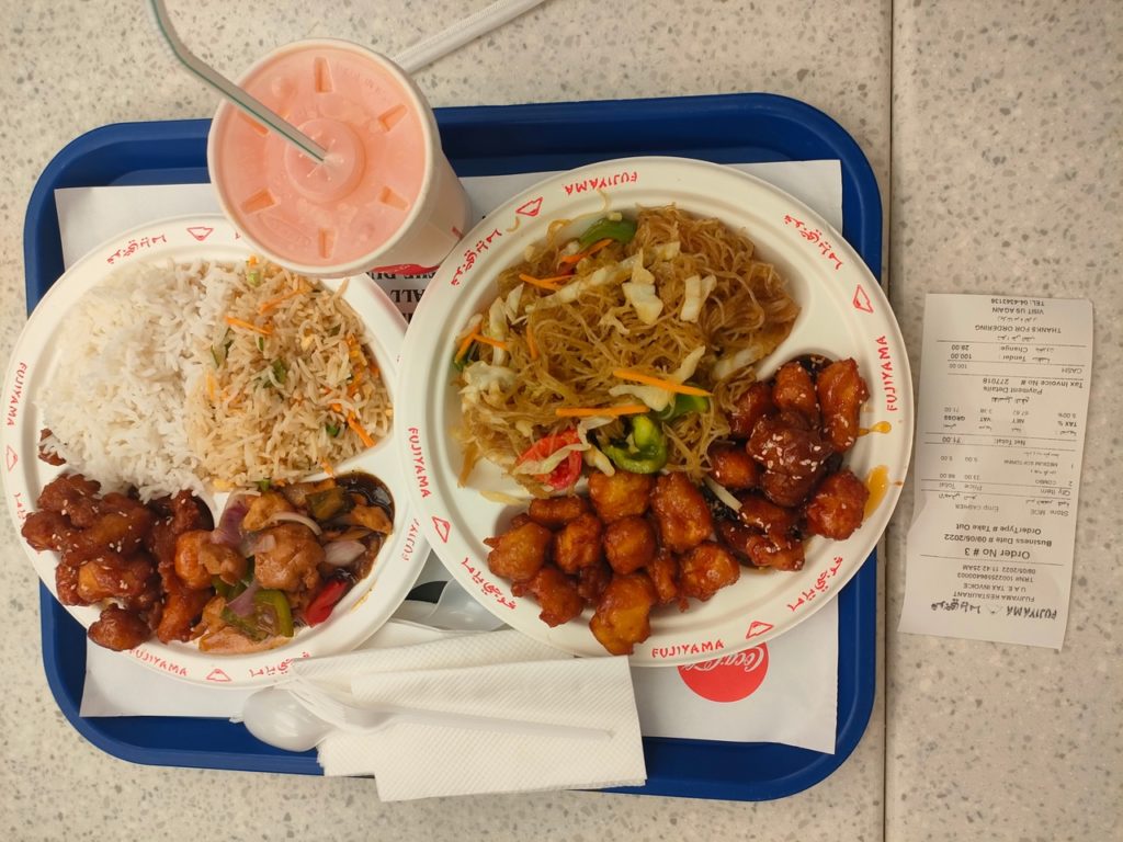 repas japonais à moe mall of the emirates dubai