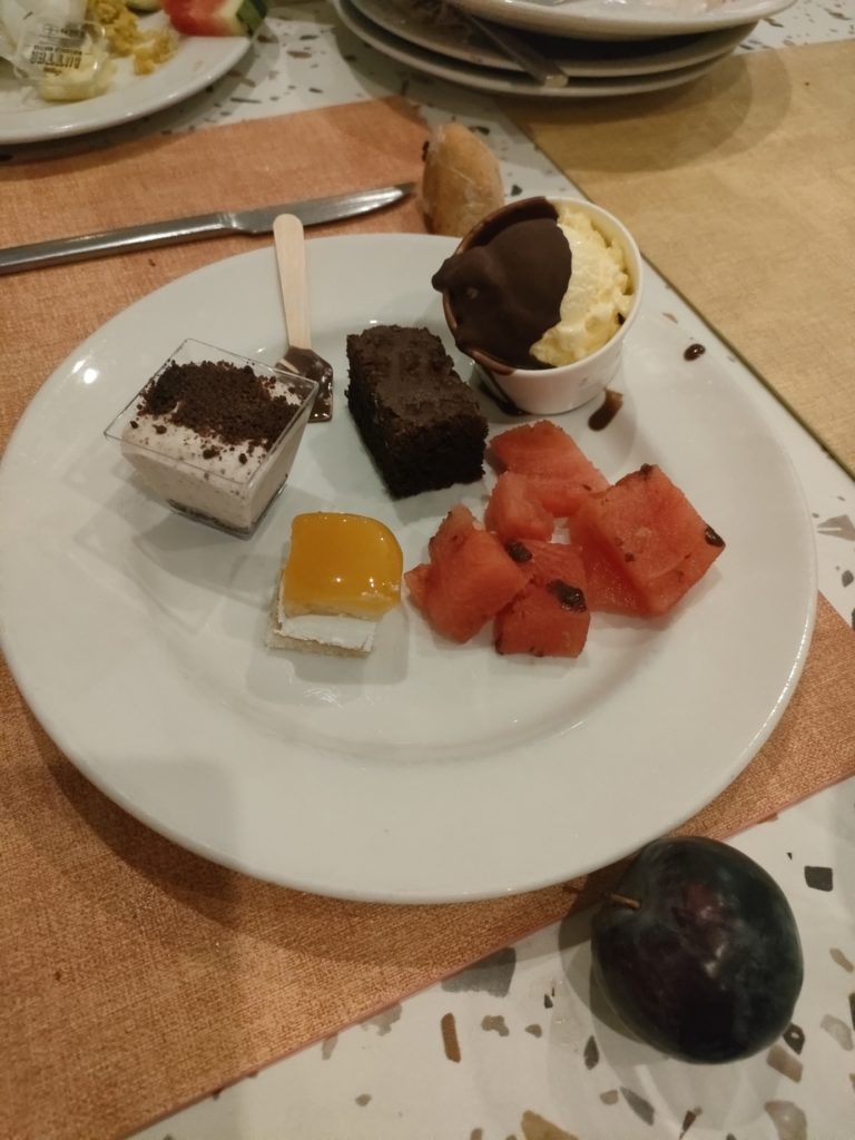 desserts de l'hôtel fram allegro isora à ténérife