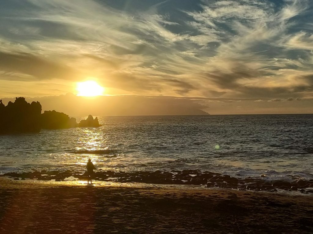 coucher de soleil depuis la plage de Los Gigantes, Ténérife